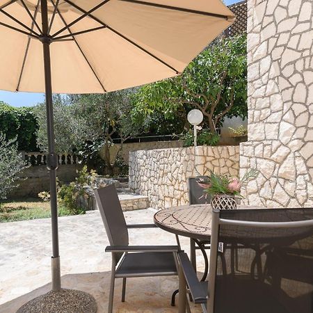 Apartmani Suki Трогир Экстерьер фото