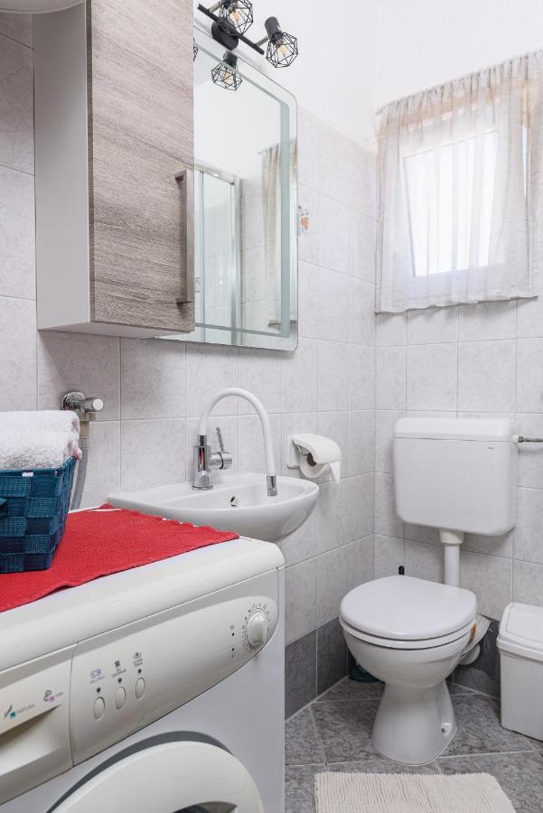Apartmani Suki Трогир Экстерьер фото